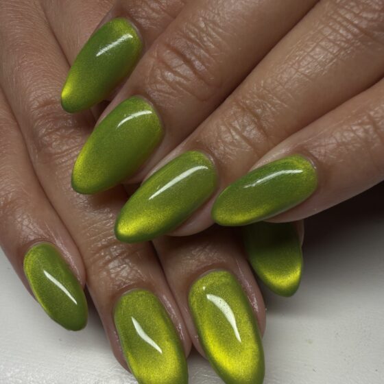 NYC Nail Art Portfolio by Rachael Starr, NYC nail artist simple nail art green